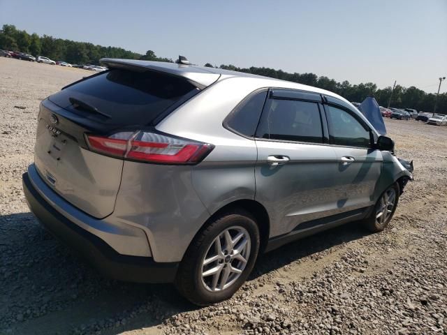 2021 Ford Edge SE