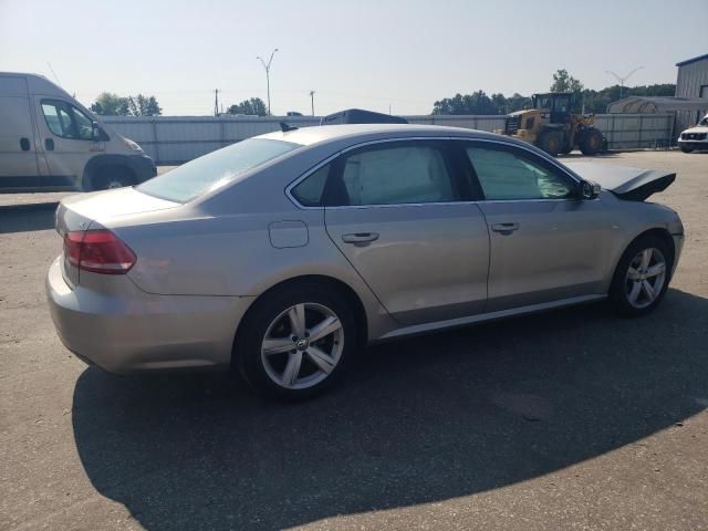 2013 Volkswagen Passat SE