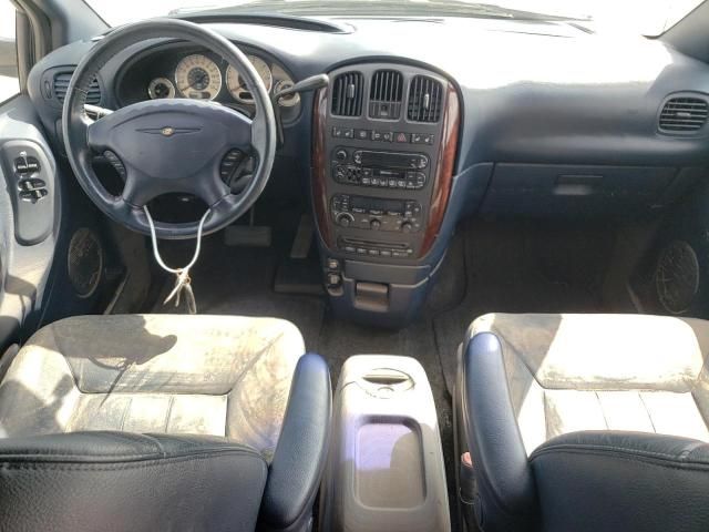 2001 Chrysler Town & Country LXI