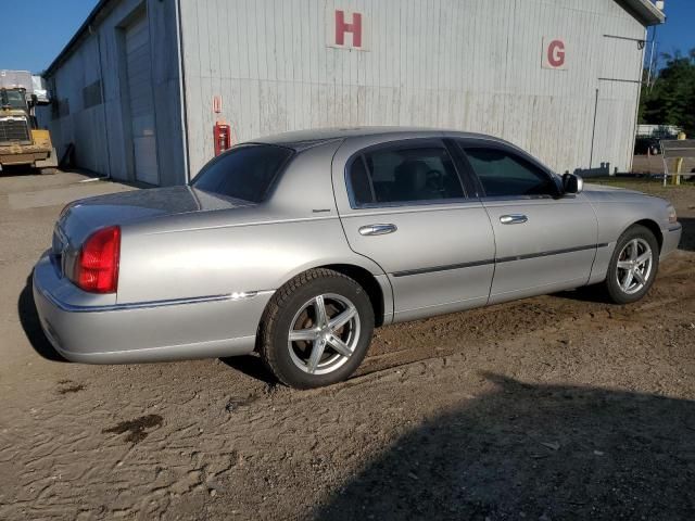 2006 Lincoln Town Car Signature