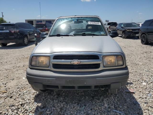 2003 Chevrolet Tracker