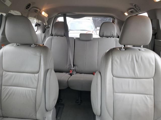 2016 Toyota Sienna XLE