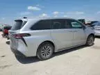 2022 Toyota Sienna XLE