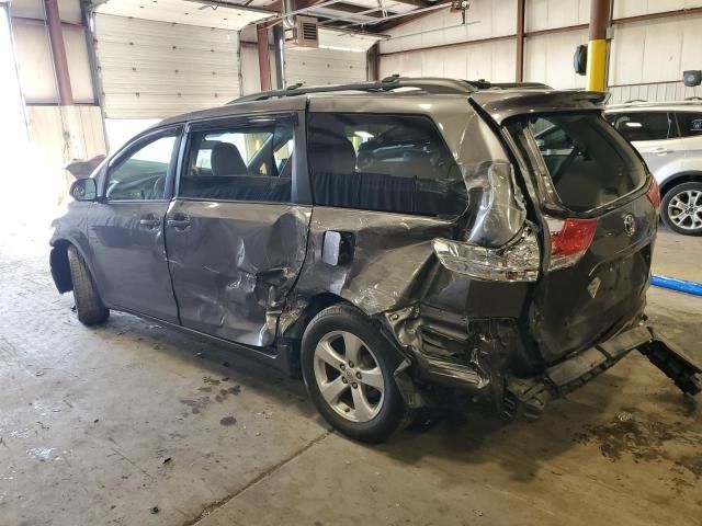 2011 Toyota Sienna LE