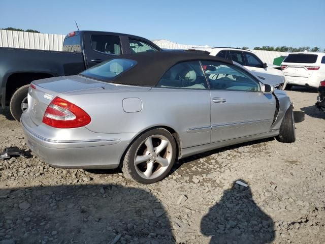 2005 Mercedes-Benz CLK 320