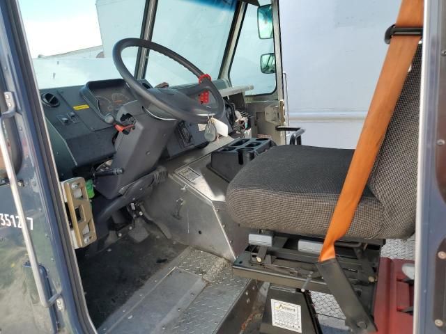 2020 Freightliner Chassis M Line WALK-IN Van