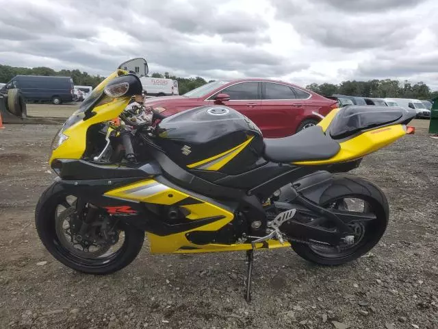 2005 Suzuki GSX-R1000