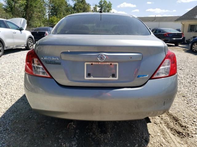 2013 Nissan Versa S