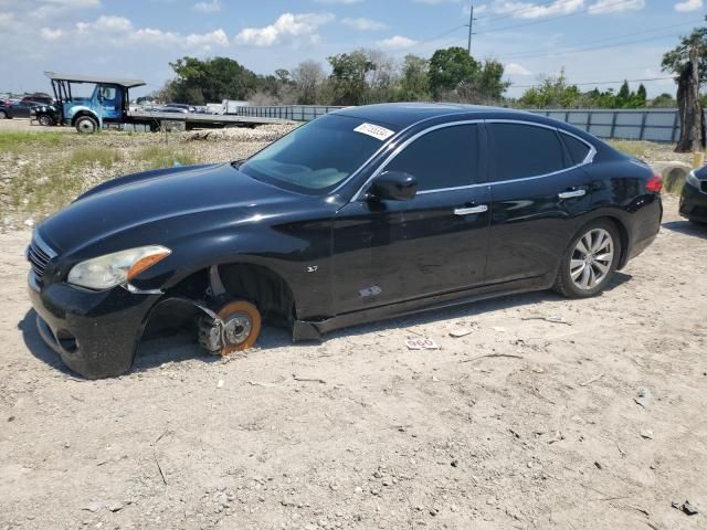 2014 Infiniti Q70 3.7