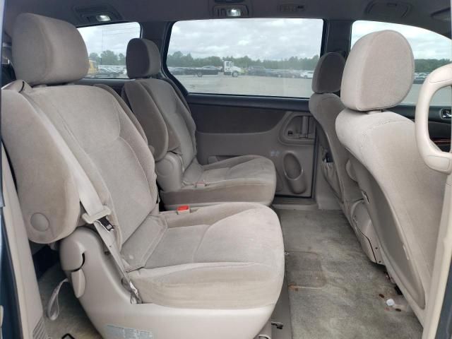 2006 Toyota Sienna XLE