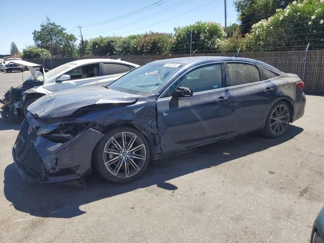 2019 Toyota Avalon XLE