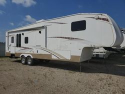 Salvage trucks for sale at Bismarck, ND auction: 2008 Keystone Laredo