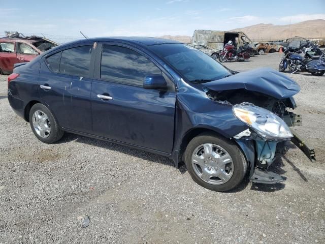 2013 Nissan Versa S