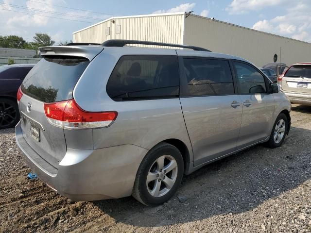 2012 Toyota Sienna LE