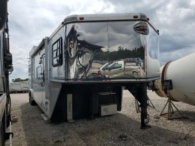 2005 Sundowner Horse Trailer