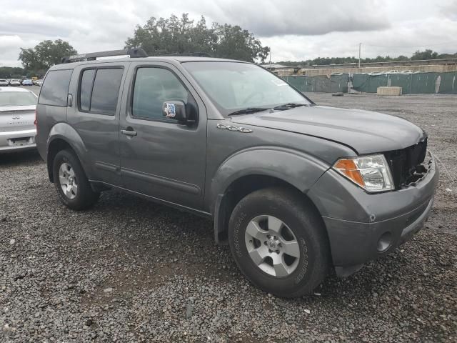 2007 Nissan Pathfinder LE