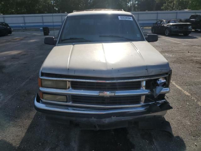 1999 Chevrolet Suburban C1500