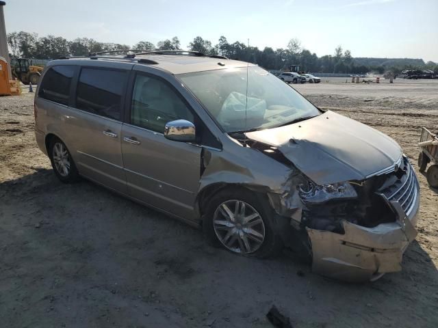 2008 Chrysler Town & Country Limited