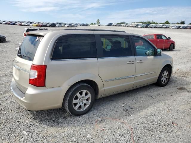 2012 Chrysler Town & Country Touring