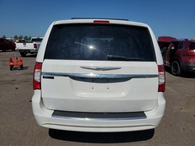 2014 Chrysler Town & Country Touring