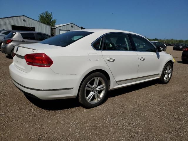 2014 Volkswagen Passat SEL