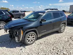 Carros salvage sin ofertas aún a la venta en subasta: 2016 Jeep Cherokee Latitude