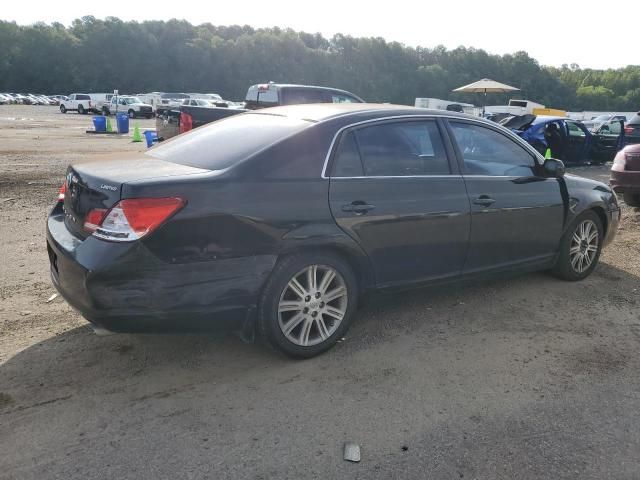 2005 Toyota Avalon XL