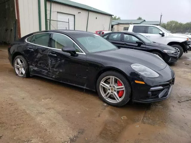 2020 Porsche Panamera Turbo