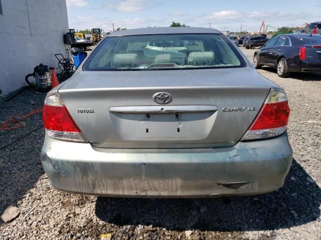 2005 Toyota Camry LE