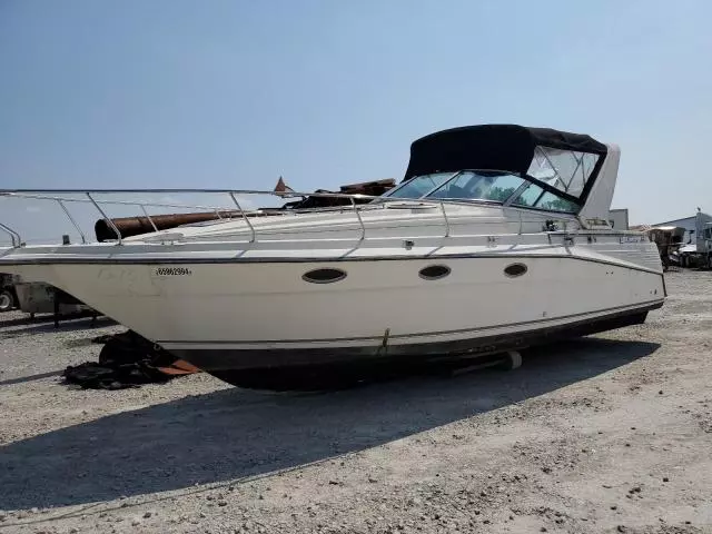 1991 Cruisers Yachts 285