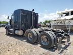 2010 Kenworth Construction T660