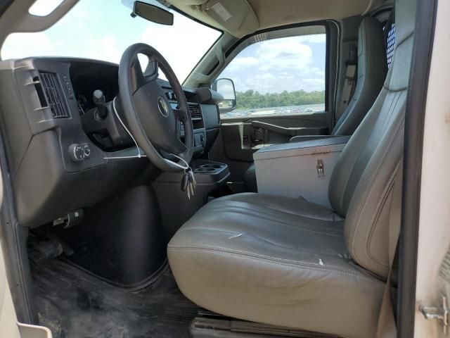 2016 Chevrolet Express G2500