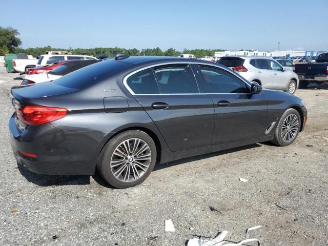 2019 BMW 530E