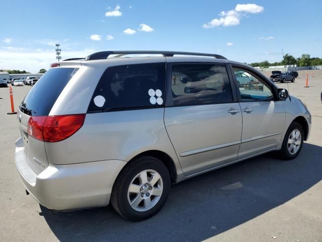 2006 Toyota Sienna CE