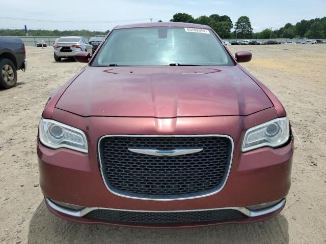 2015 Chrysler 300 Limited