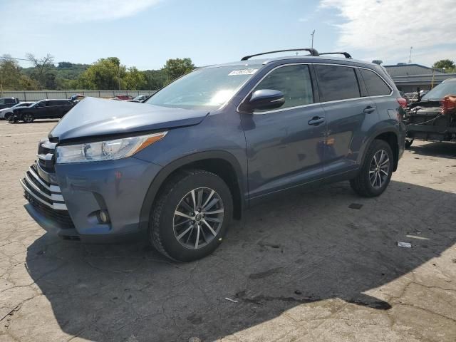 2018 Toyota Highlander SE