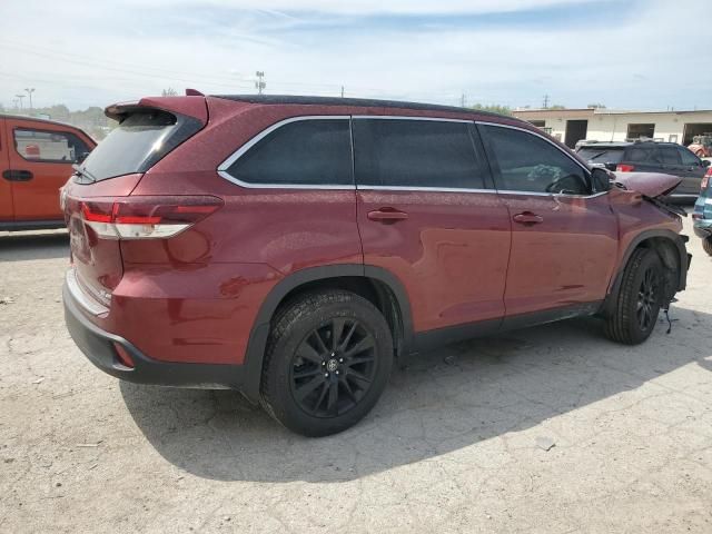 2019 Toyota Highlander SE