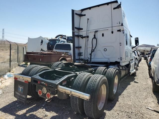 2022 Freightliner Cascadia 126