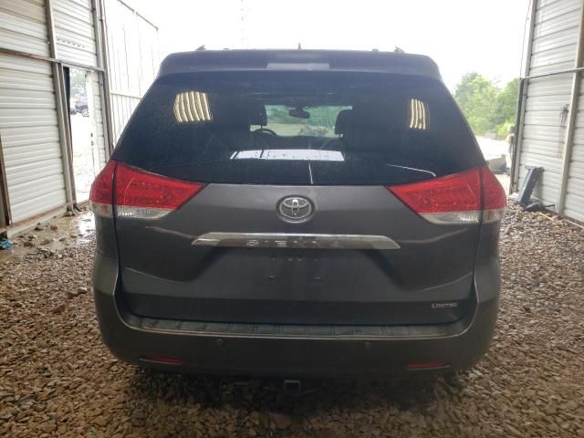 2011 Toyota Sienna XLE