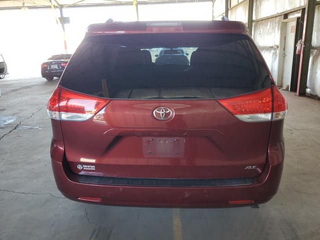 2011 Toyota Sienna XLE