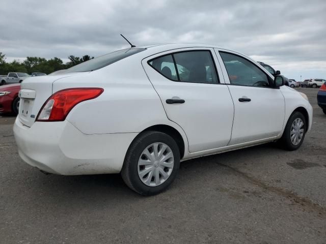 2014 Nissan Versa S