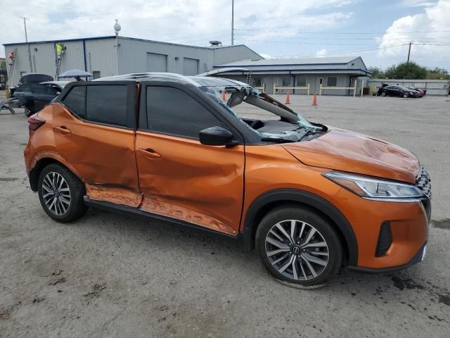 2022 Nissan Kicks SV