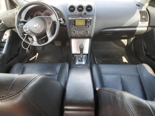 2010 Nissan Altima Base