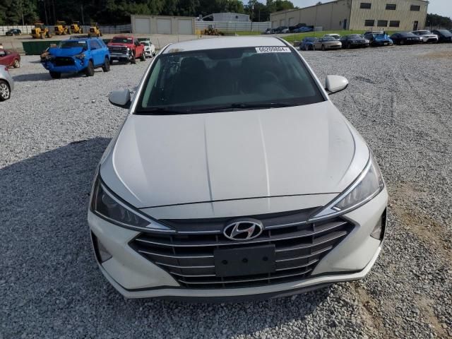 2019 Hyundai Elantra SE