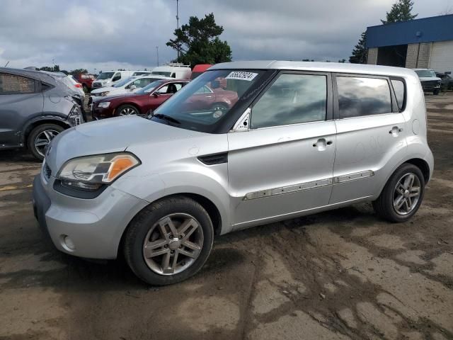 2011 KIA Soul +