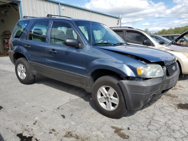 2005 Ford Escape XLS