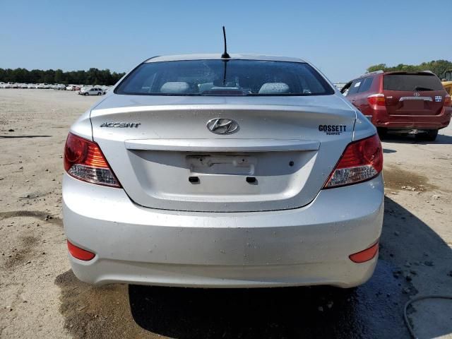 2013 Hyundai Accent GLS