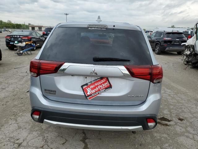 2017 Mitsubishi Outlander ES