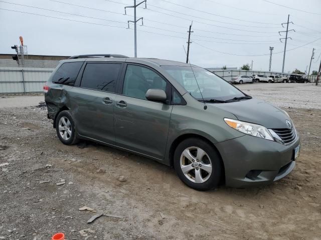 2011 Toyota Sienna LE