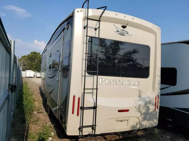 2019 Jayco Pinnacle